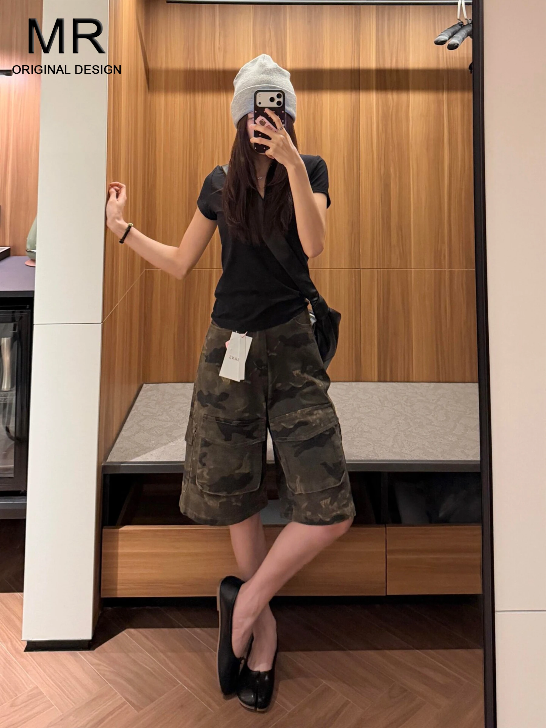 

Новые летние женские джинсы в американском винтажном стиле с камуфляжным принтом, свободные, с широкими штанинами, с множеством карманов, укороченные (до колена)