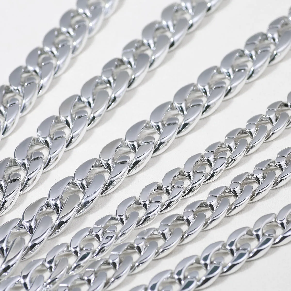 10/20pcs/lot Acrylic Link Chain Clasp Sliver Twisted Open Buckle Beads Connectors For DIY Jewelry Making Necklace Keychains