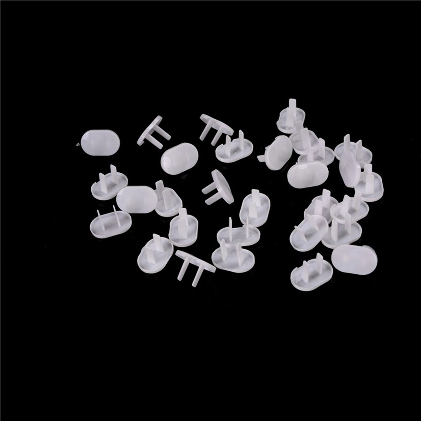 A07I 300Pcs Anti Electric Shock Plugs Protector Cover Cap Power Socket Electrical Outlet Baby Children Safety Guard Two Holes