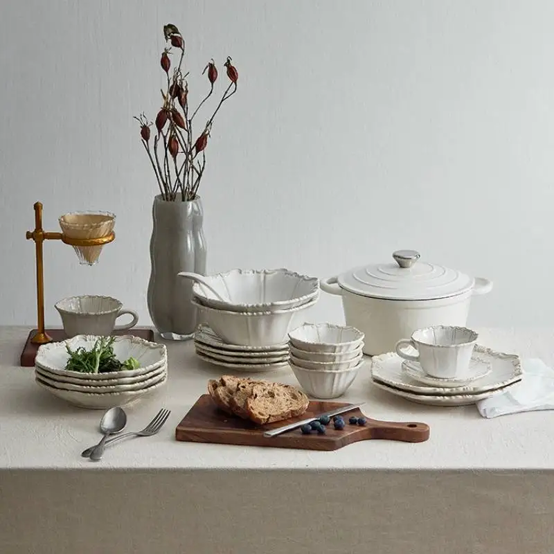 One Person Luxury Dinnerware Sets Authentic White Designer Kitchen Dinnerware Sets Ceramic Plates Jogo De Pratos Tableware Set