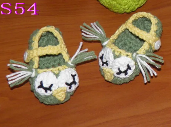 Handmade Cartoon Baby Shoes Baby Toddler Shoes Spring & Autumn Boys and Girls Baby Crochet Buckle Shoes Size 0-12 Months