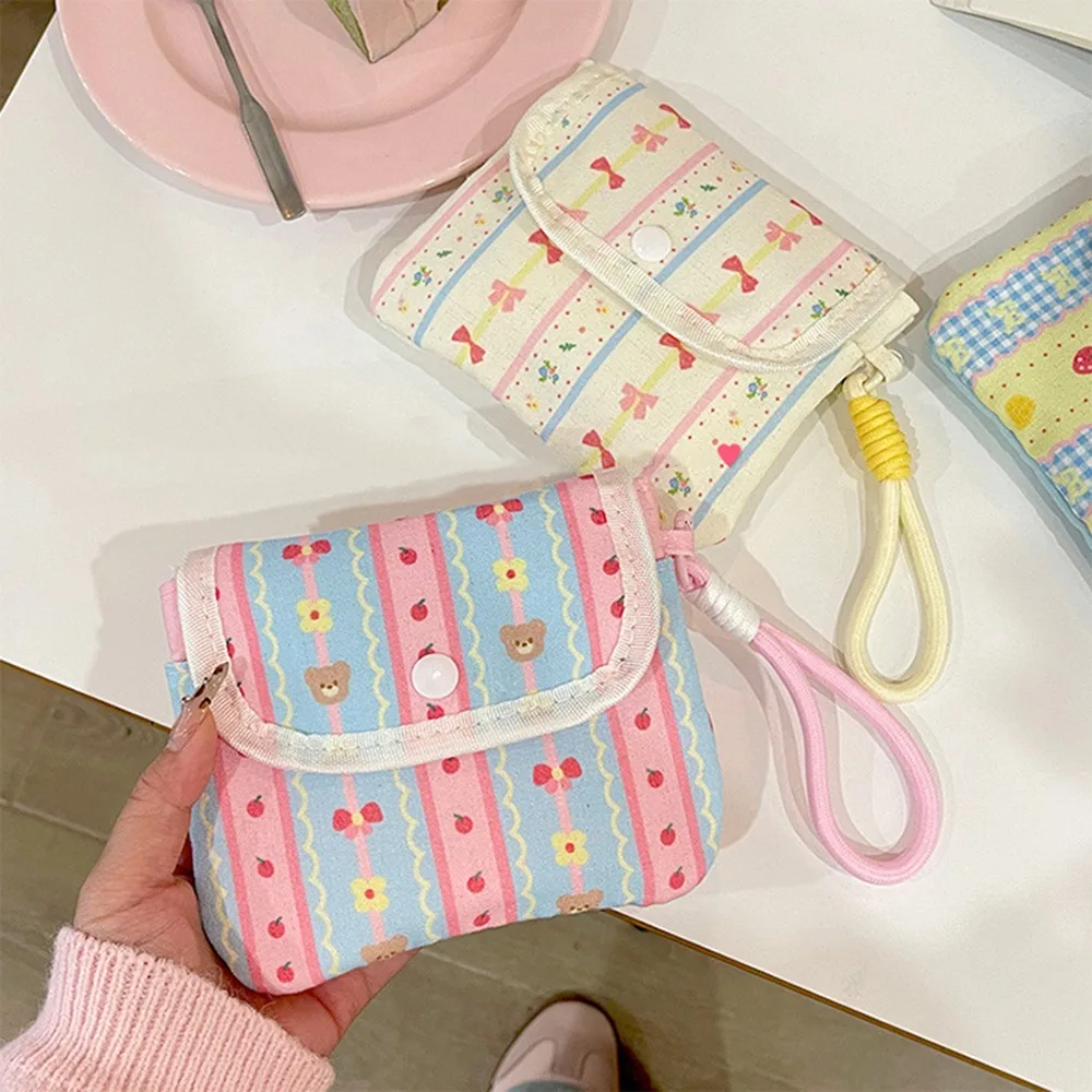 

Large Capacity Mini Cosmetic Bag Preppy Style Candy Color Keychain Coin Bag Korean Style Small Item Bag