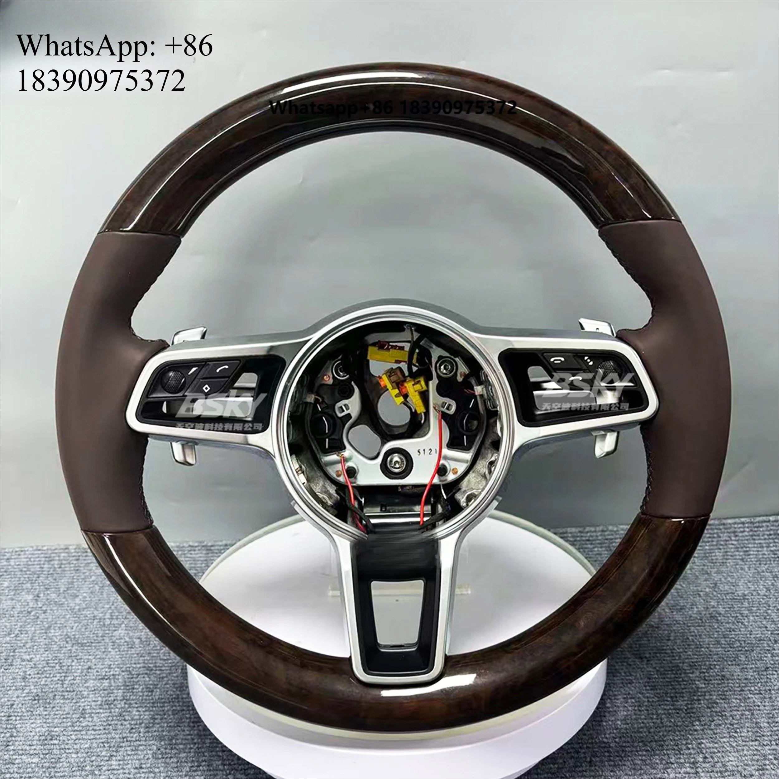 Suitable for  Panamera Macan  918 911 718 970 971 958 Upgraded Peach Wood Leather Steering Wheel Plug and Play