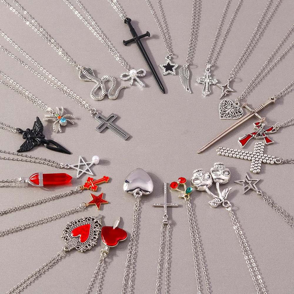 Aihua 5pcs/set Gothic Religious Cross Vampire Red Heart Pendant Necklace Set for Women Grunge Hip Hop Necklace Jewelry Gifts