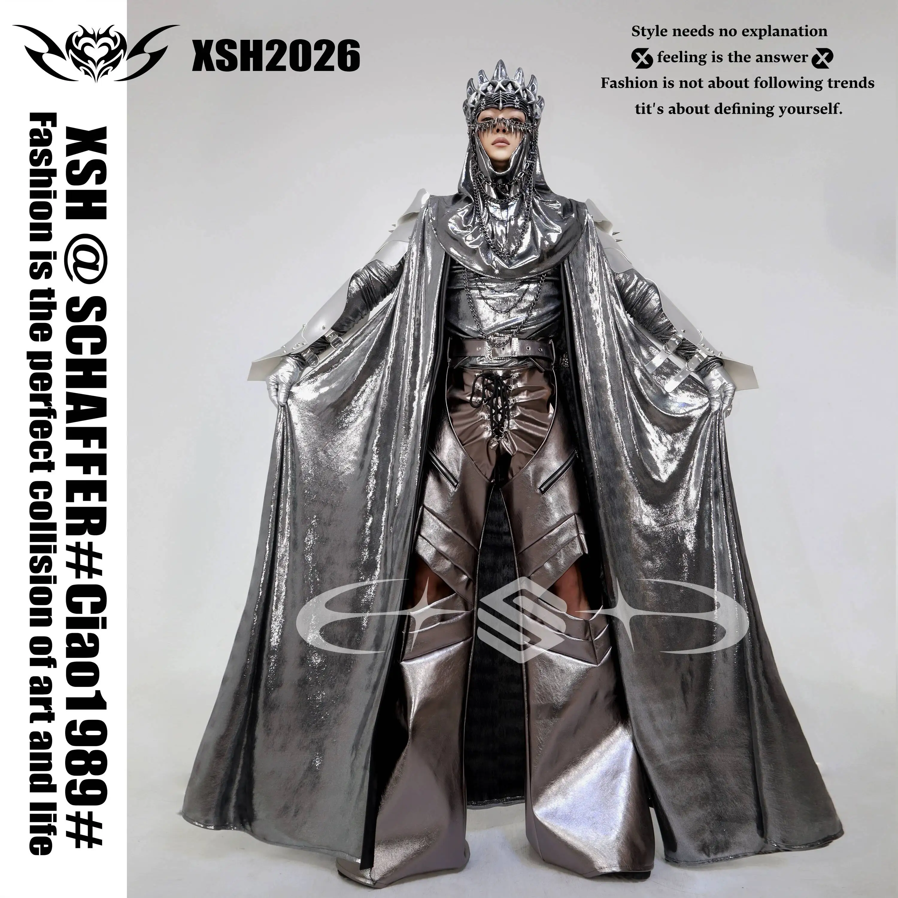 Halloween Silver Grey Royal Queen Cloak Performance Costume Metal Armor Crown Cloak Future Temple Style GOGO Stage Set
