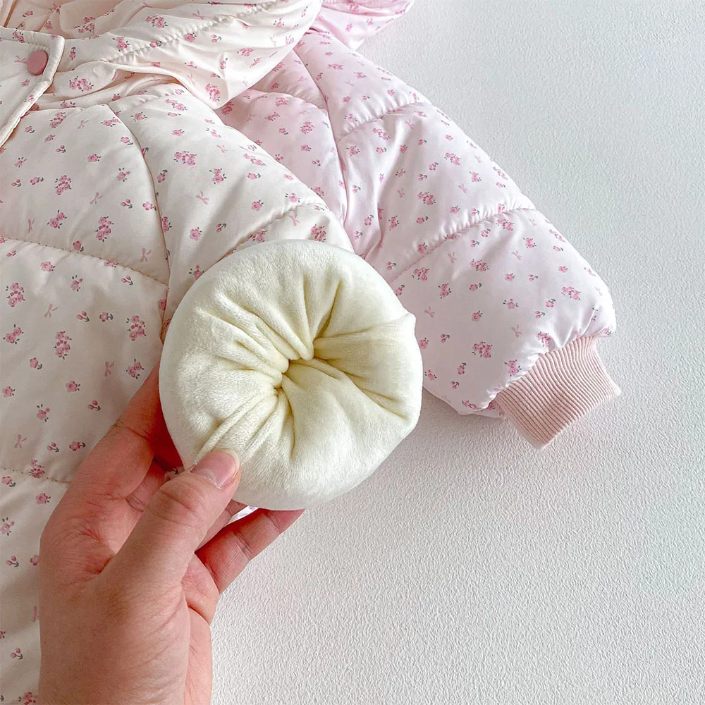 الفتيات السترات الشتوية مقنعين مبطن المخملية رشاقته الدافئة الثلوج ملابس الأطفال الأزهار عيد الميلاد طفل ملابس خارجية معاطف #5