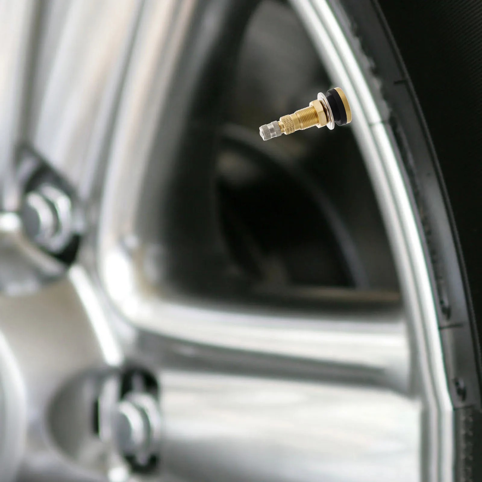 

Copper Valve Stem Heavy Duty Tubeless for Tractors Trucks Vehicles Long Lasting Performance Easy to Use Car Valve Stem