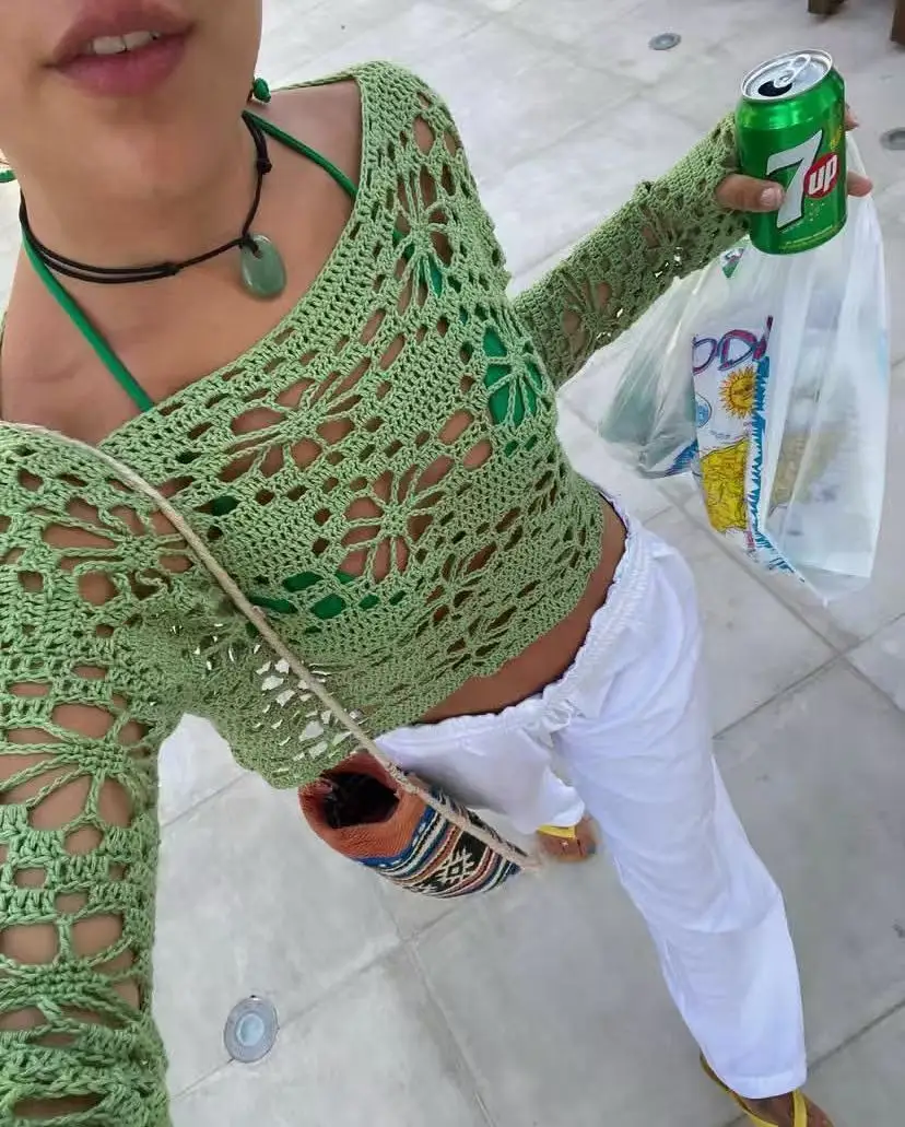 

Summer new crochet hollow knitted sweater for women, loose and versatile, slim and stylish, casual and fashionable