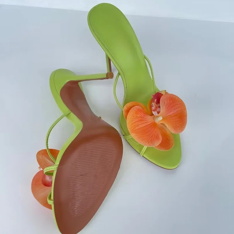 

Women's Summer Fashion Cool Slippers Round Head Flower Stiletto High Heels Fashion Sandals 34-45 Large High Heels