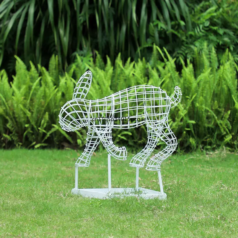 Sketch Real Estate Lawn Decoration Wrought Iron Hollow Animal Rabbit Ornament Butterfly Sculpture Outdoor Garden Landscape
