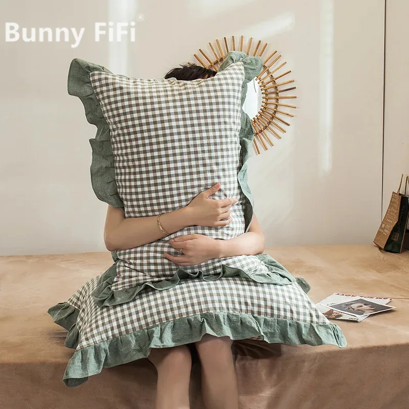 2pcs 48x74cm Washed Cotton Pillowcase Home Bedding Super Soft Plaid Pillow Cover Ruffled Pillow Case Dorm Girl Room Decoration