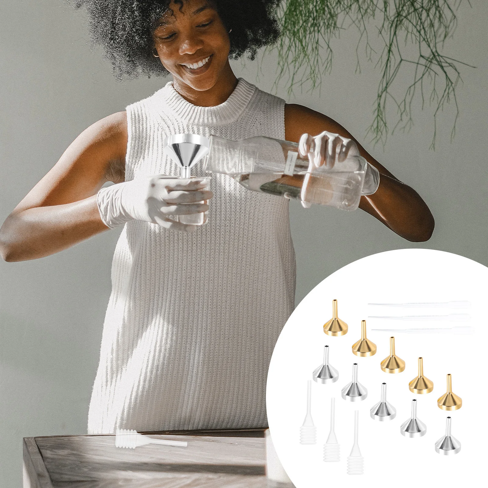 

1Set Sturdy Mini Funnels for Perfume Essential Oil Transfer Effortless Refill Breakers Multi-Function Funnel Dispensing Funnel