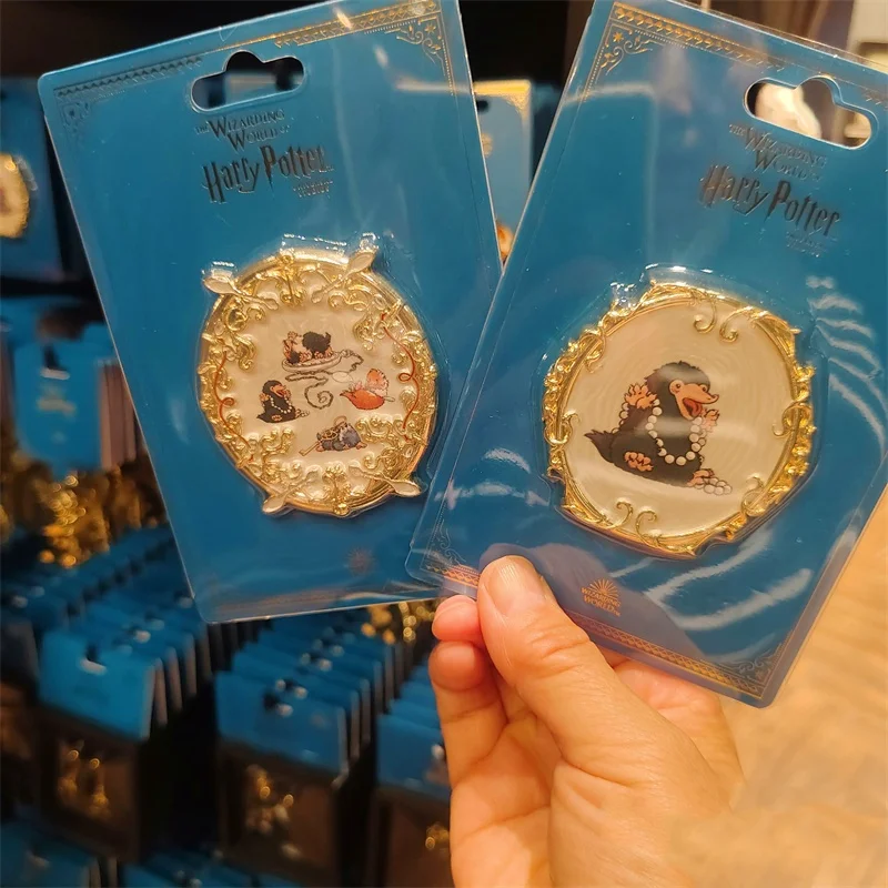 

Universal Studios Beijing Souvenir Harry Potter Fantastic Beasts Niffler Magnetic Fridge Sticker