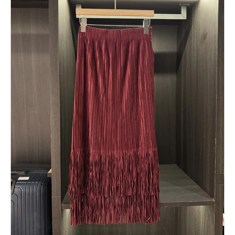 

Miyake Pleated Half Skirt Elegant Fall 2025 New Pleated Double Layer Tassel Solid Color Versatile Thin Half-body Skirt Female