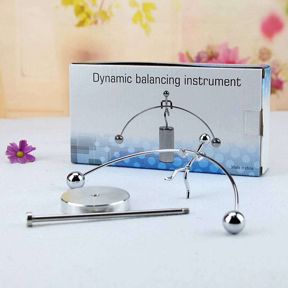

Creative Dynamic Balancing Toy Metal Base Iron Figurine Educational Science Gift Desktop Decoration
