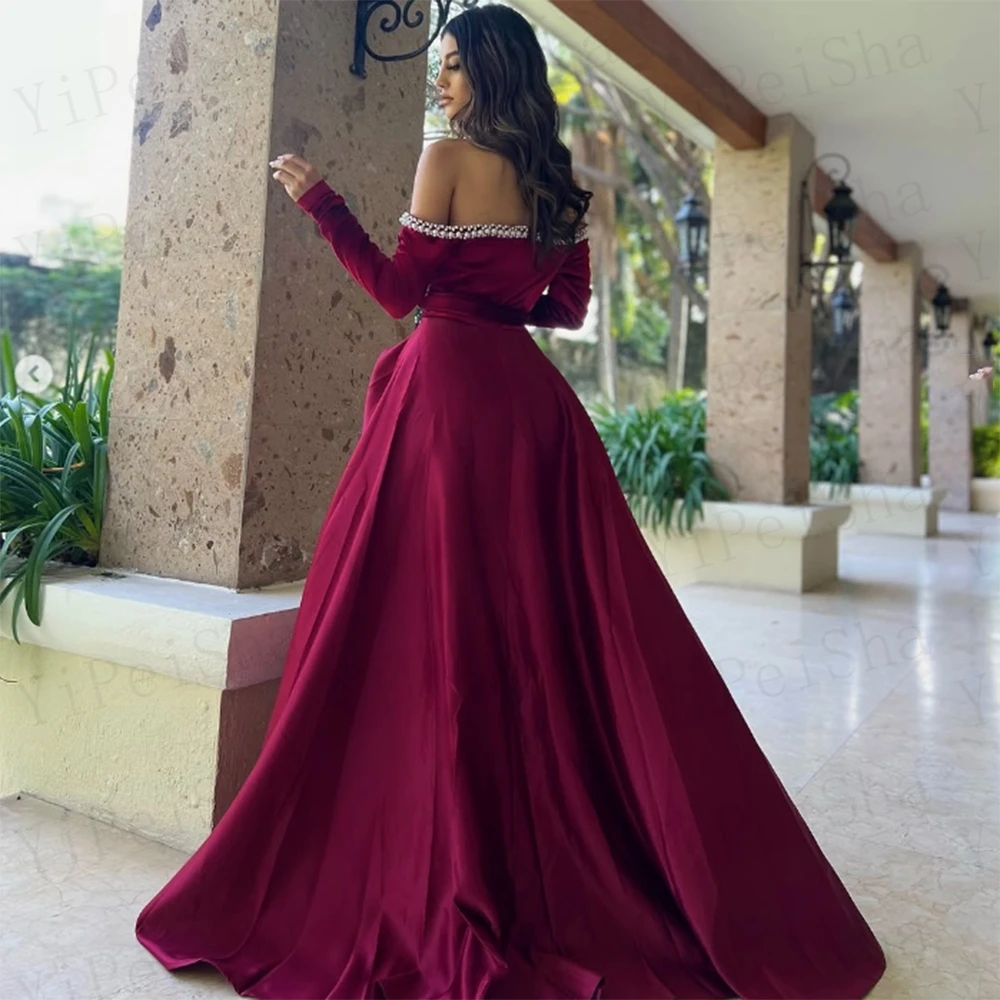 Abiti da ballo a trapezio personalizzati Abiti da sera lunghi fino al pavimento con spalle scoperte Abito da sera drappeggiato con fasce di perline Fahsion