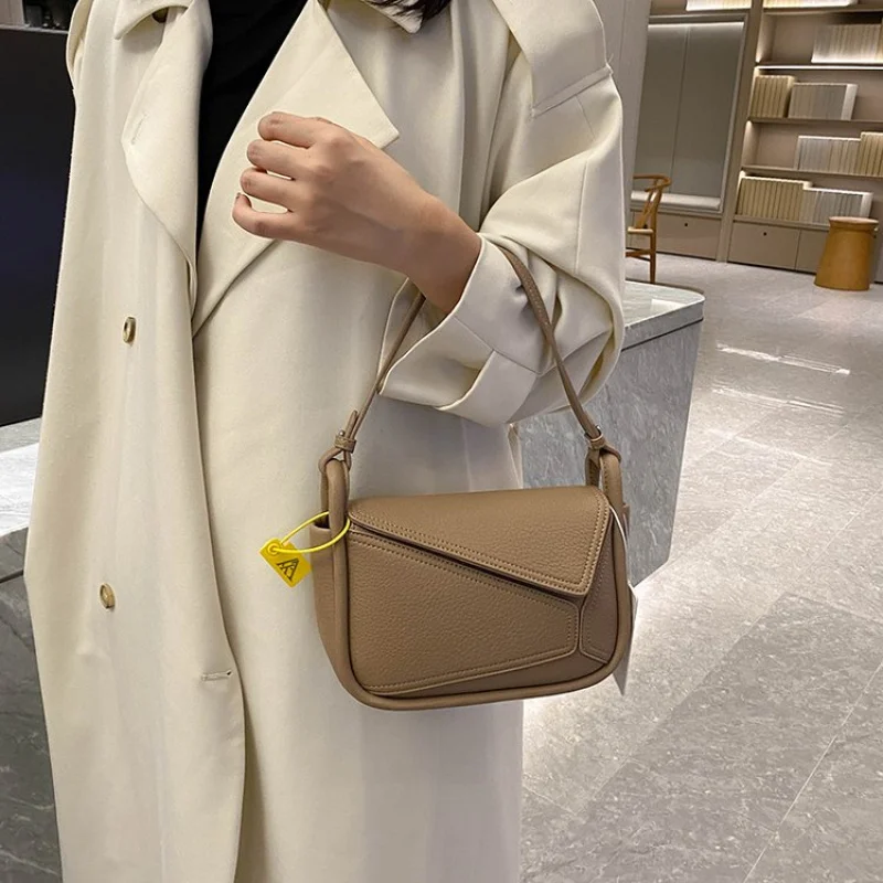 

Luxury Brand High-End Leather Women's Shoulder Bag Popular Classic Elegant Trendy Design Commuter Casual Daily Bag