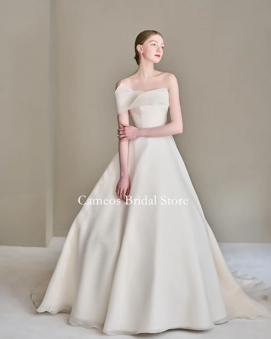 

SONDR Korea One-Shoulder Wedding Dress Custom Made Formal Bride Dress White Lace-up 웨딩드레스 Backless Organza Wedding Gown Bridal