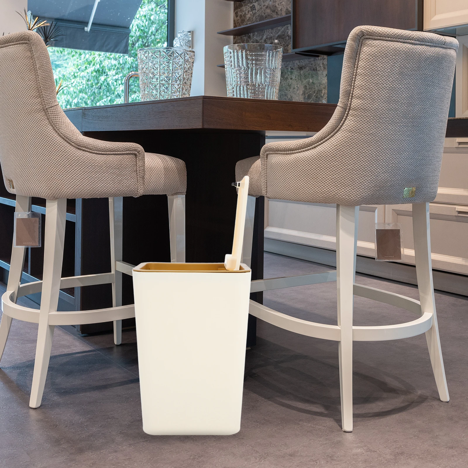 

Premium Press Pop Lid Trash Can Reusable PP Material Kitchen Garbage Dustbin Office Bedroom Bathroom Waste Basket Compact