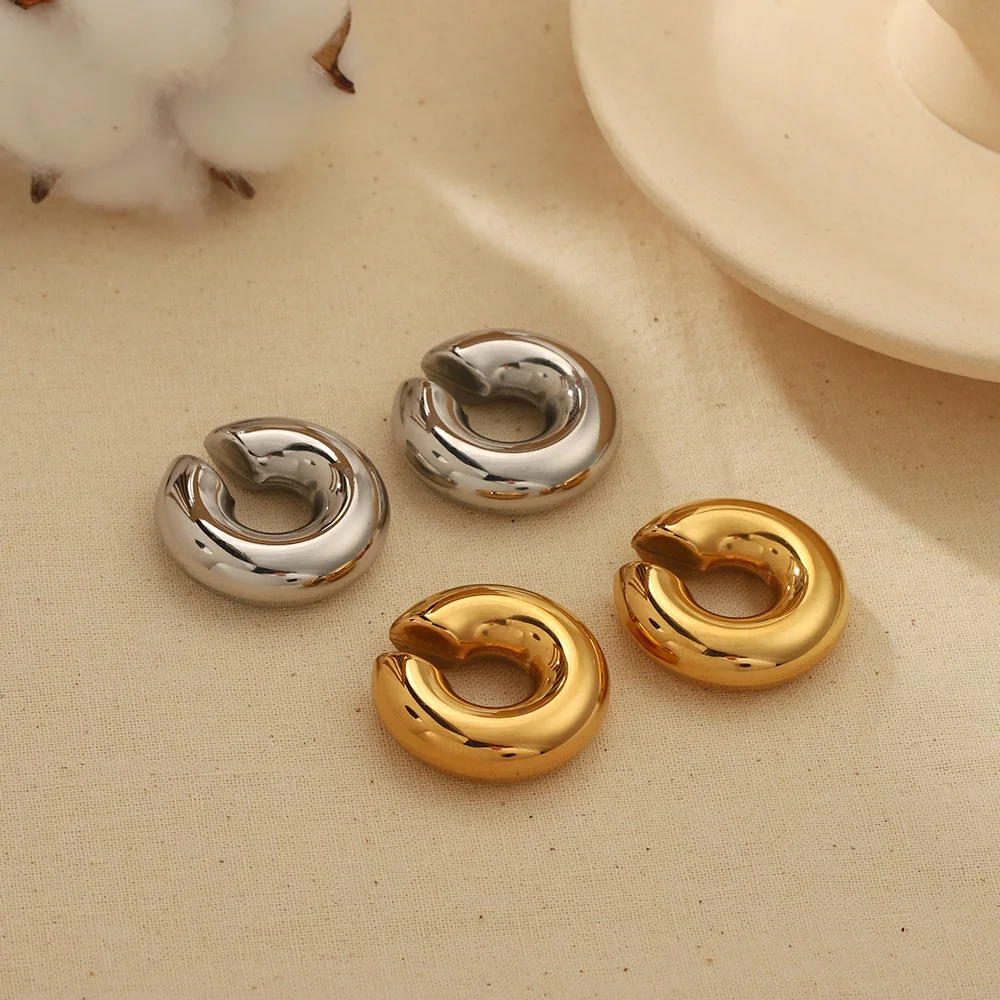CCB Geometric Smooth Ear Clip for Women Girls Simple O Shape Earrings