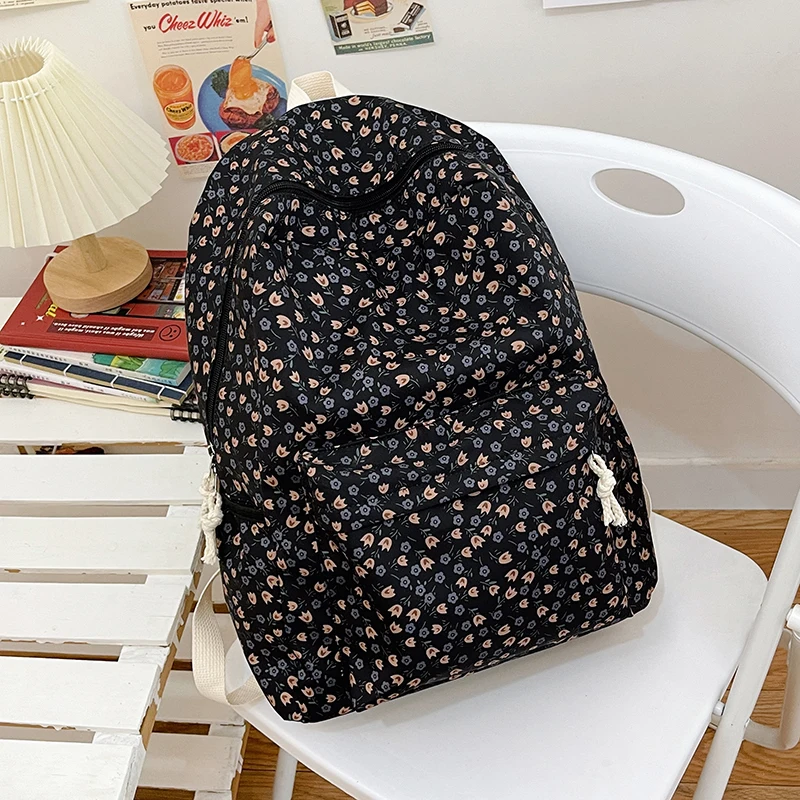 Floral School Backpack Lightweight Casual Travel Daypack Fashion Student Backpack Nylon for Teen Girls Women School Kids