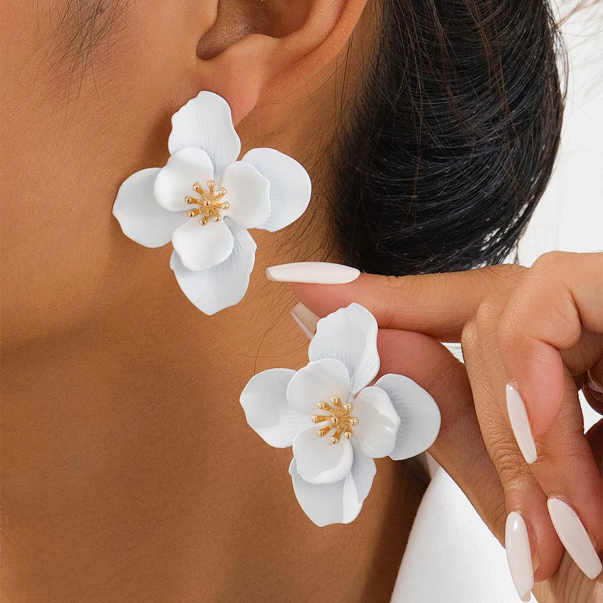 Floral Petal Jewelry Wedding Bride Boutique Elegant Accessories Vibrant Bloom Big Black White Flowers Earrings for Women