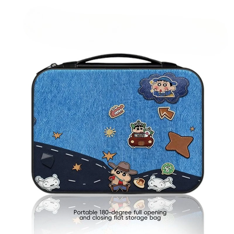 Crayon Shin-chan Nohara Hiroshi Boochan Anime Zweidimensionale Tablet-Tasche für Männer und Frauen, tragbare Handtasche zur Aufbewahrung für Studenten – Detail 4