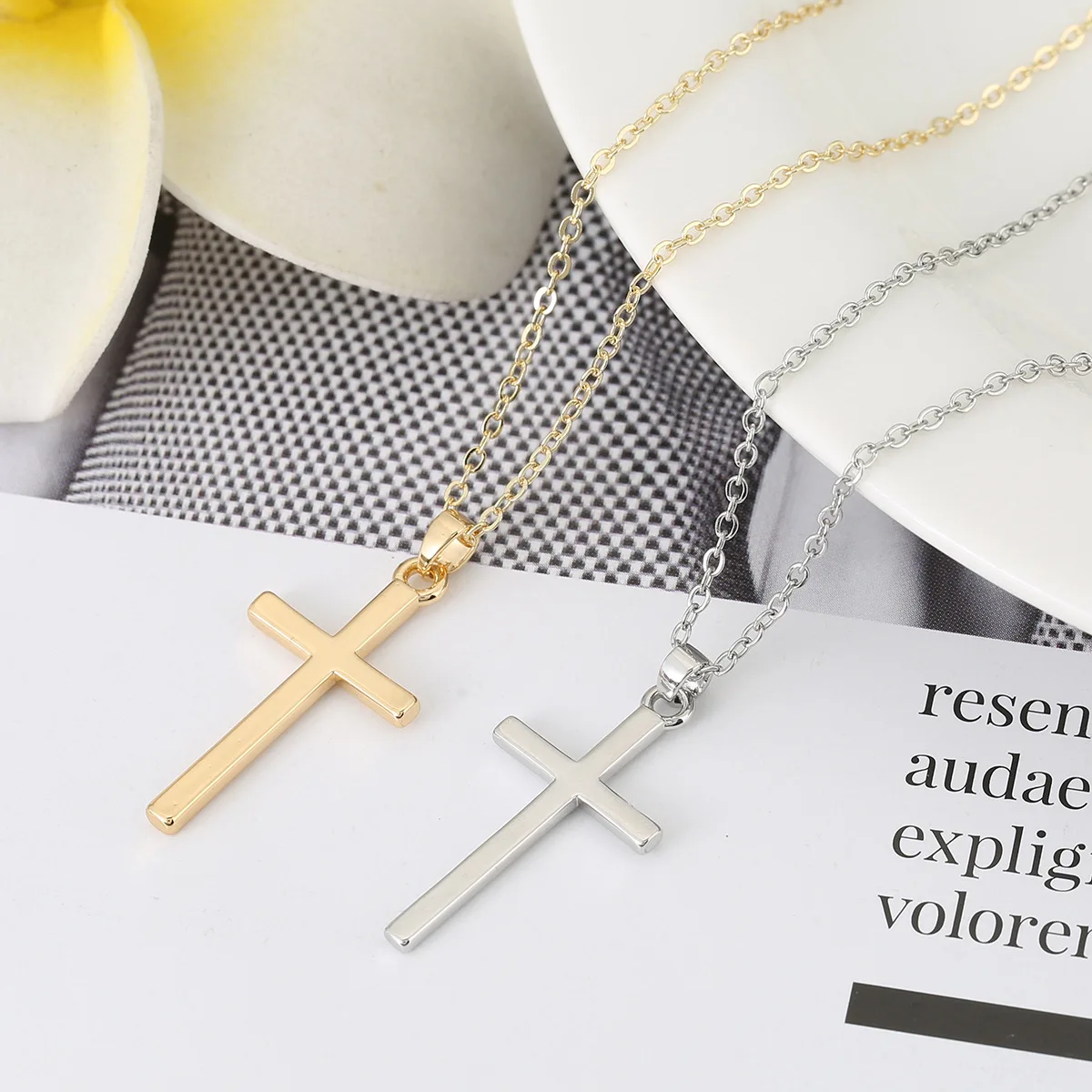 

10 Pieces Minimalist Smooth Religious Cross Pendant Jesus Christian Necklace Fashion Women Jewelry
