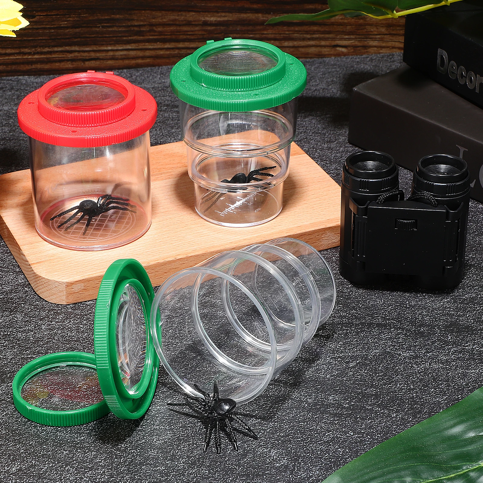 

1 set Insect Observation Cups Red Green Telescopic Black ABS Material Educational Tools Nature Exploration