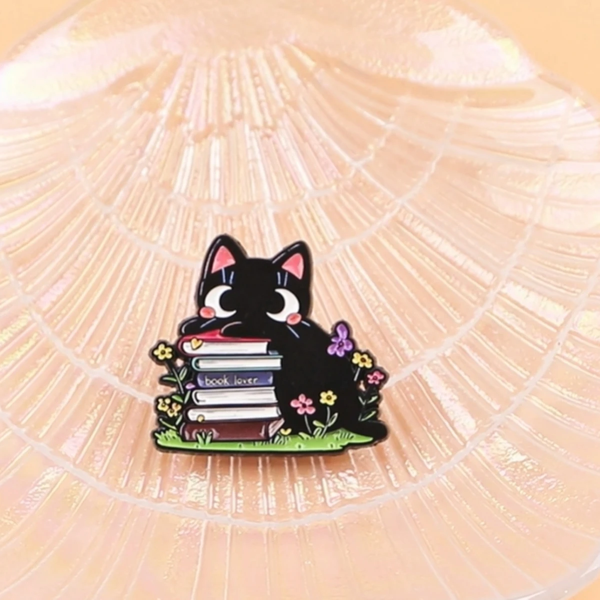 Pin esmaltado gato – Insignia metálica para solapa, mochila y sombrero - imagen 2
