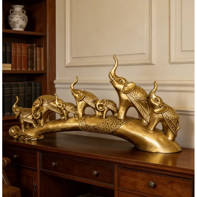 Black Dog Sculpture Bronze Brass Material Handicrafts Metal Animal Statue for Home Decoration