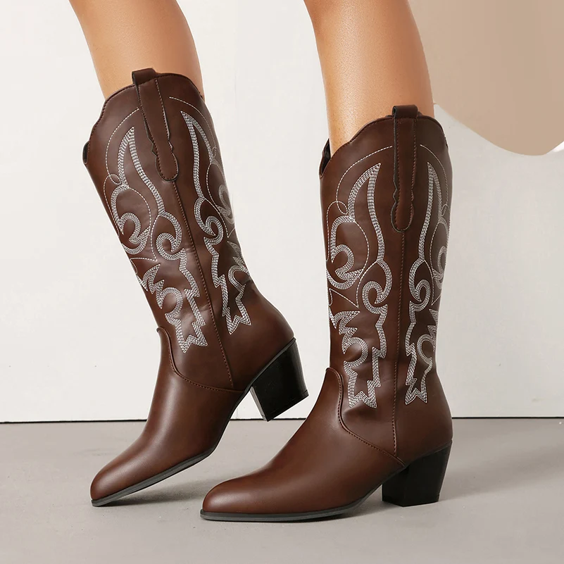 

Плюс размер, полосатые ботинки без шнуровки на толстом каблуке с вышивкой и круглым носком в британском стиле, ретро-сапоги в стиле вестерн, дышащие осенние ботинки на средней подошве