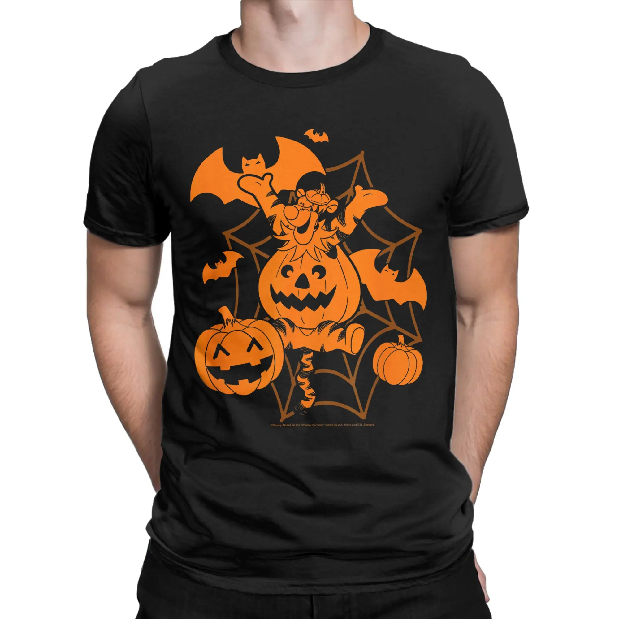 

Novelty Winnie The Pooh Halloween Tigger Spooky Spiderweb T-Shirt Men Crewneck Pure Cotton T Shirts Short Sleeve Tee Shirt
