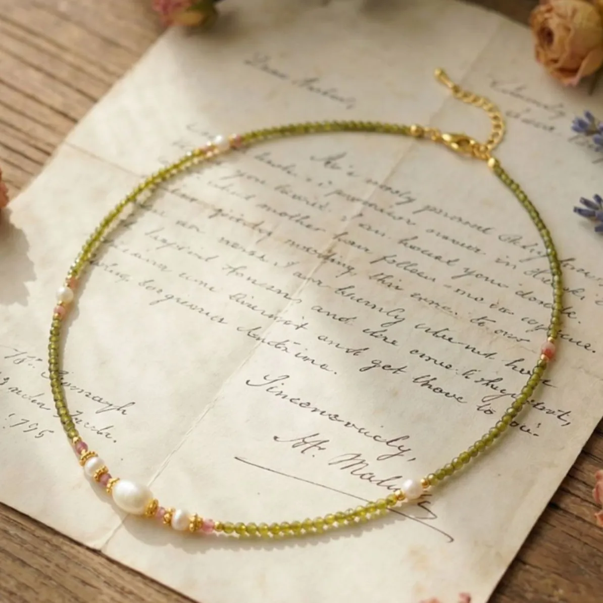Spring color retro green zircon freshwater pearl beaded simple temperament extremely fine necklace