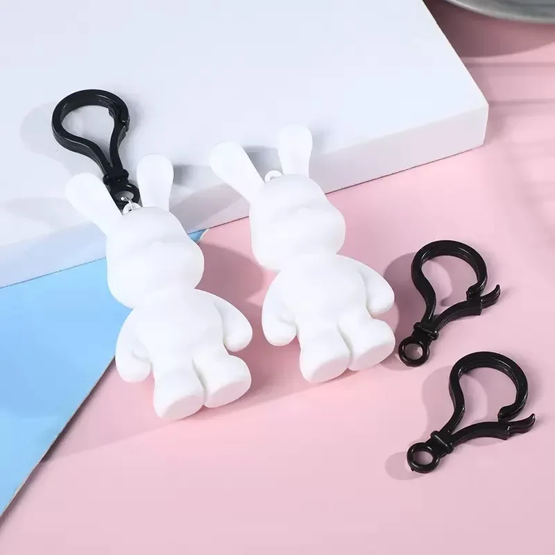 24Pcs Fluid Bear Keybutton DIY Graffiti Violent Bear Statues Mini Paint Painting White Blank Mold Rabbit Figure Birthday's Gifts