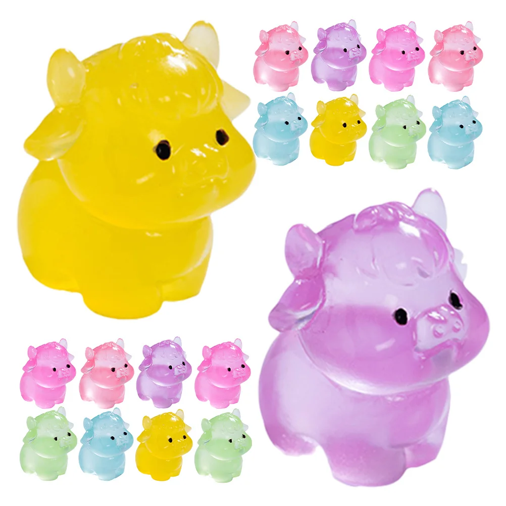 

18Pcs Mini Resin Animals Glow in The Dark Artistic Micro Landscape Decoration DIY Tiny Luminous Animal Ornaments