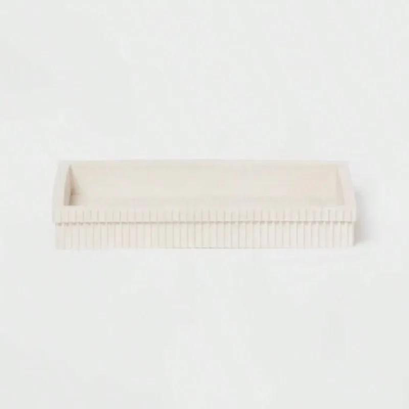 Ребристый поддон для ванны белый -Прямоугольный поднос для ванны Материал из смолы Ребристый дизайн Поднятые края Белоснежный оттенок