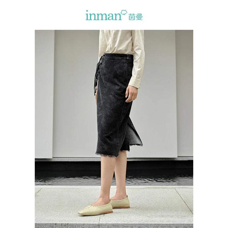 INMAN Women Skirt 2023 Autumn High Waist A-shaped Tassel Button Design Split Hem Jacquard Chinese Style Retro Versatile Skirt