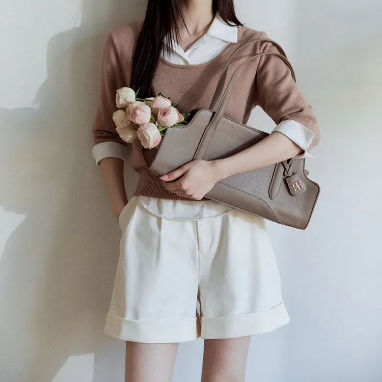 Ladies Elegant High Waist Roll Edge Shorts Japanese Style Solid Color Loose Wide Leg Suit Shorts for Daily Office