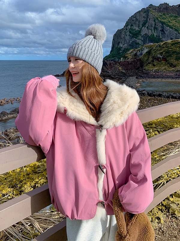 جاكيت نسائي شتوي دافئ وردي اللون بنمط مربعات وغطاء للرأس وأزرار أمامية، ملابس خارجية مضادة للشيخوخة وفضفاضة