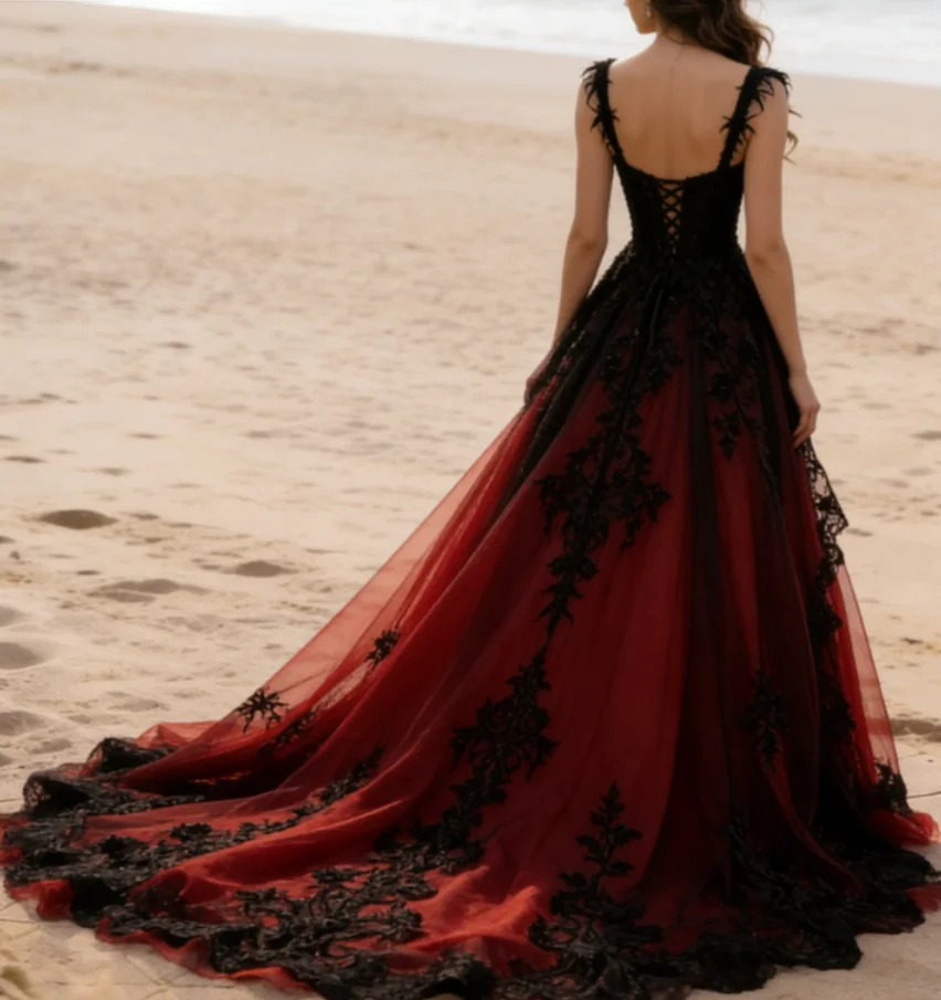 Customized Retro Bohemian Black and Red Gothic Wedding Dresses Elegant Unique A Line Tulle Lace Backless Fashion Bridal Gown