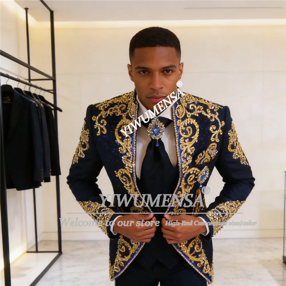 Gold Beaded Crystals Suits Men Slim Fit Single Breasted Jacket Vest Pants 3 Piece Groom Wedding Tuxedos Customized Ropa Hombre