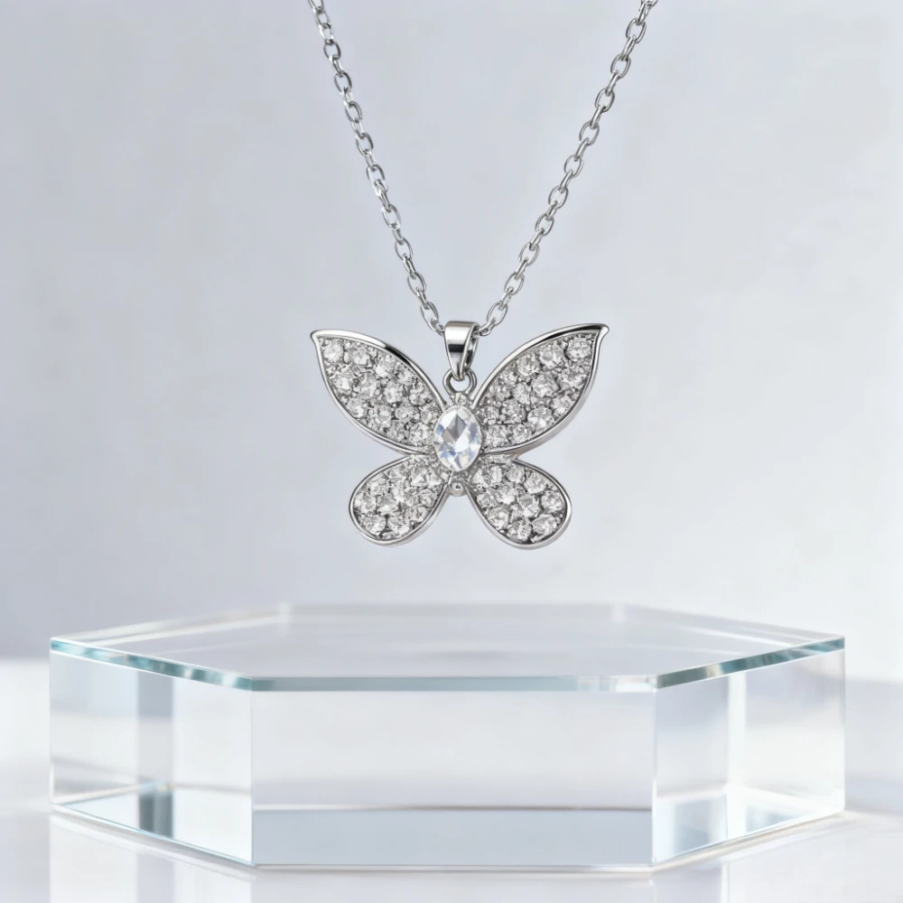 

2025 Trendy Jewelry Exclusive Romantic Butterfly CZ Pendant, Classic Women's Jewelry, Ideal for Valentine's & Birthdays