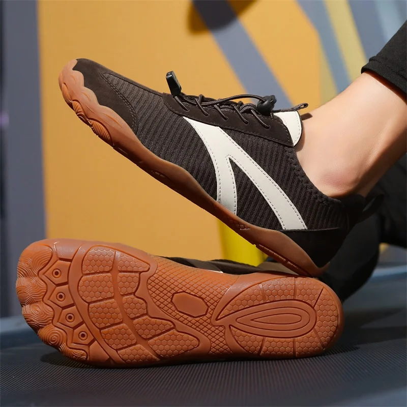 2026 New Wide Toe Barefoot Shoes Mens Womens Zero Drop Minimalist Sneakers Retro Outdoor Non Slip Walking Shoes Casual Sneaker