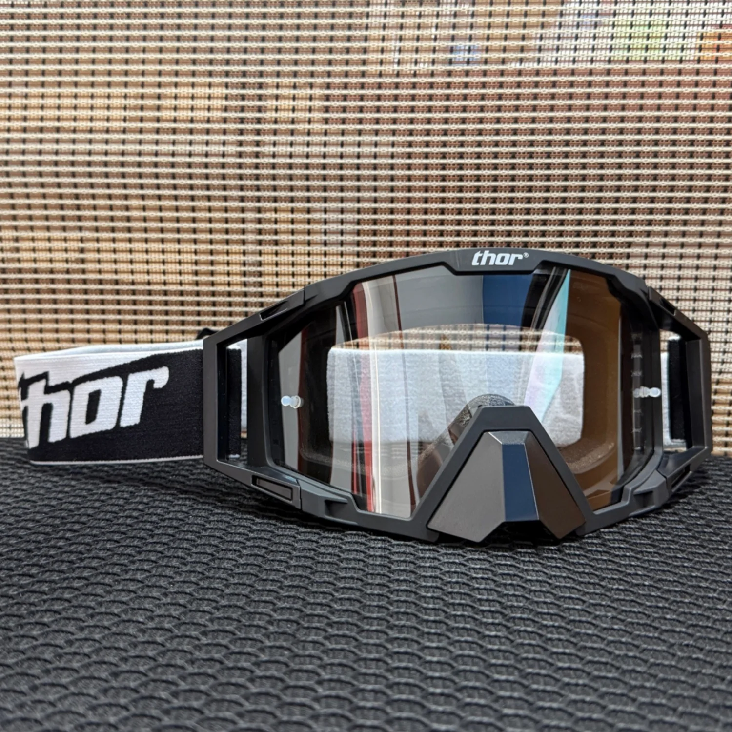 MX ATV Off-Road Motorcycle Goggles HD UV400 Anti-Impact Wind Dust Proof Helmet Friendly Eyewear for Skiing Riding Outdoor Sports