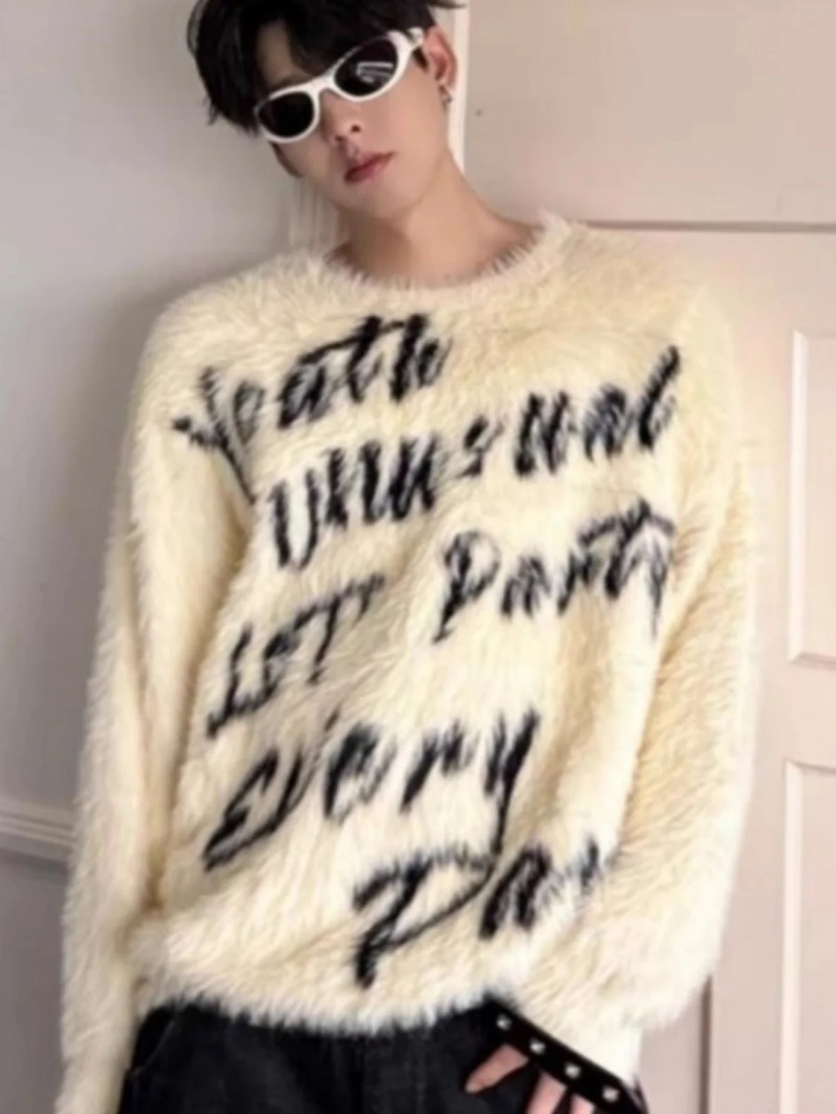 

Soft Chunky Men's Knitted Sweater Letter Pattern Camere Spring Autumn Casual Loose Fit Couple's Jaet American Retro