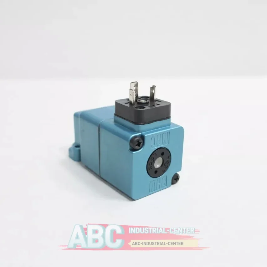 New 250B-611BAAA solenoid valve 250B-611JC  250B-611JJ  original