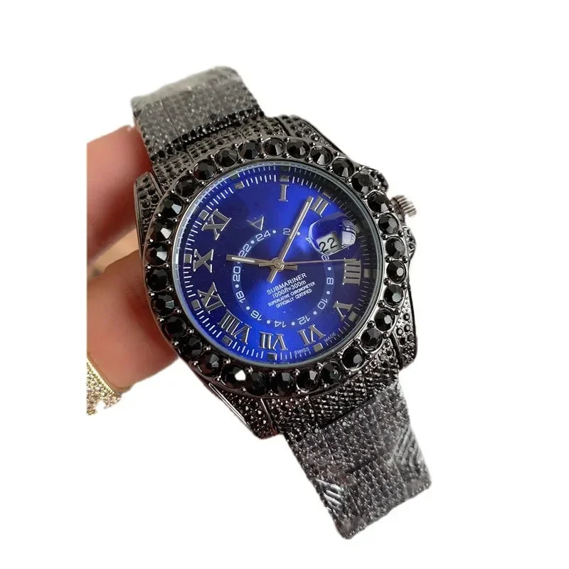 2025 Hip Hop Green Diamond Watche for Men Fashion Automatic Date Quartz Clock Dress Square Iced Jewelry WristWatch Man for Gift