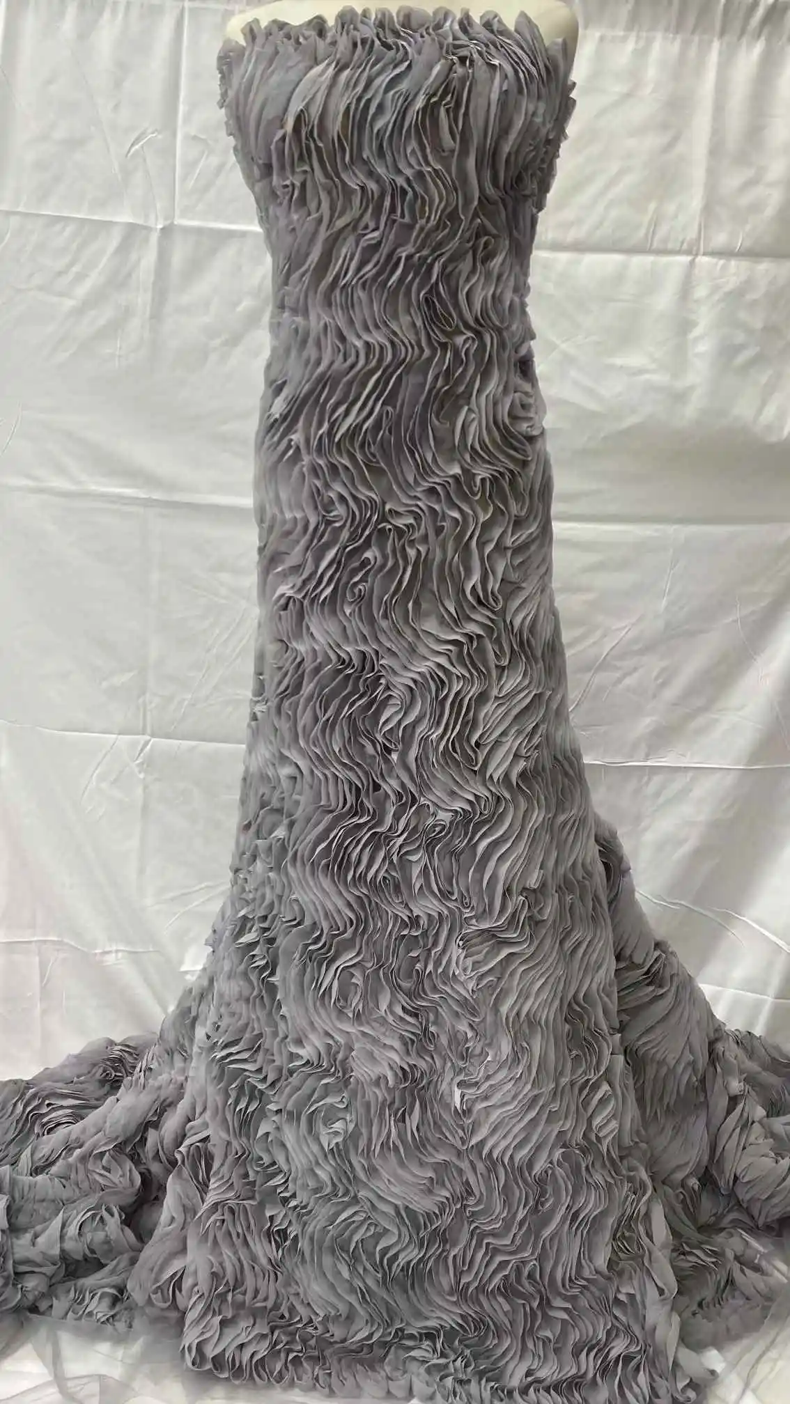 새로운 디자인 아프리카 Tulle 레이스 원단 2025 고품질 3D 레이스 자수 레이스 원단 신부 웨딩 파티 드레스에 대한 5 야드