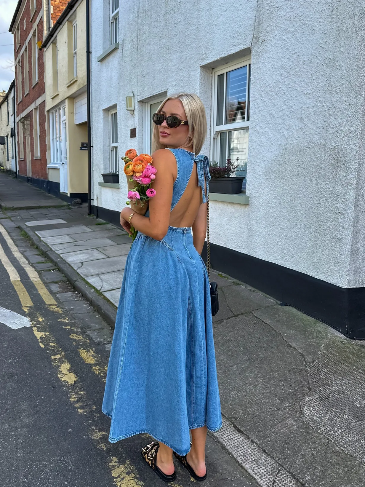 Elegant Backless Lace Up Blue Denim Dress Women Casual O Neck High Waists Sleeveless A Line Dress 2025 Summer Fashion Long Dress